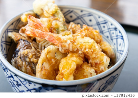 Delicious bowl of rice 137912436