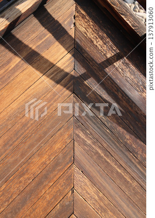 菊月亭的外陽台可俯瞰南湖，菊月亭是栗林庭園內的特殊景點。 137913060