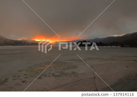 Burning winter Burning winter 137914118