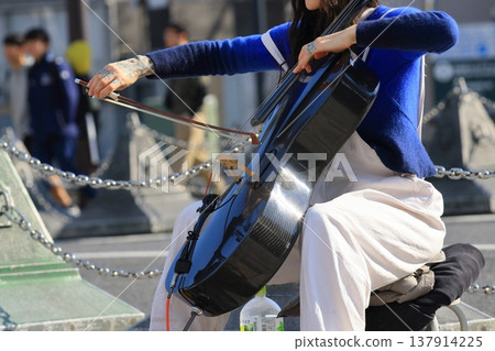 街頭藝人 137914225