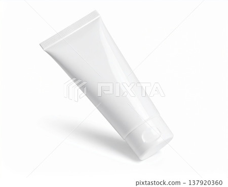 管狀容器模型樣本：牙膏、化妝品、洗面乳，白色背景 137920360