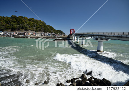 Koza Ohashi Bridge [Kushimoto Town, Higashimuro District, Wakayama Prefecture] 137922412