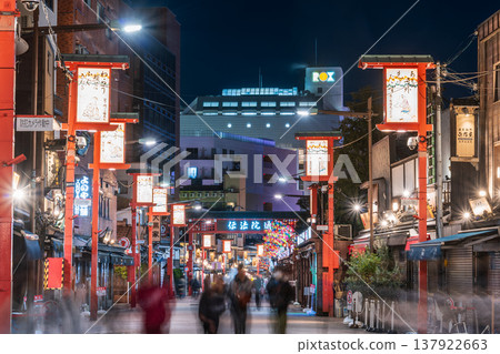 Asakusa Temple, Tokyo: A nighttime scene of Denpoin Street 137922663