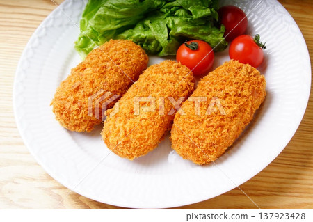 Crab cream croquette Crab cream croquette 137923428