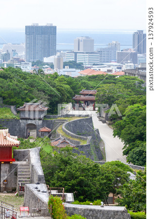 從首里城眺望那霸市 從首里城眺望那霸市 137924593