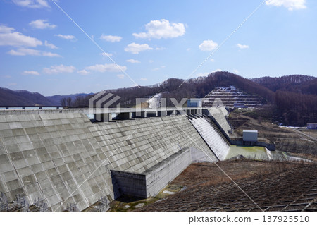 Viewing the Atsuhoro Dam from the right bank Viewing the Atsuhoro Dam from the right bank 137925510