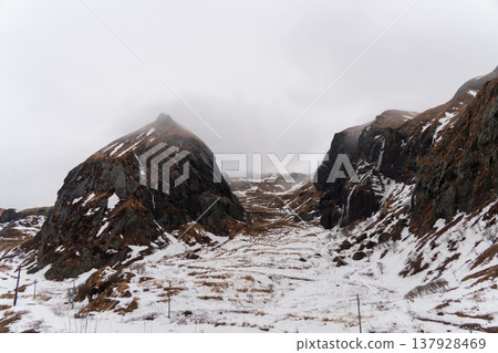 A view of snow-covered Momoiwa Rock from Momoiwa Observatory on Rebun Island in winter. 137928469