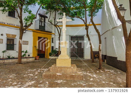 Square in Granada, Spain Square in Granada, Spain 137931926