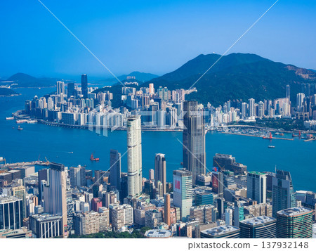 從香港Sky100觀景台看到的維多利亞港 137932148