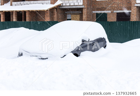 cars under the snow, winter 137932665