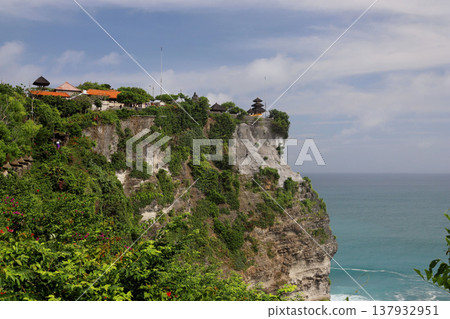 Bali Uluwatu Temple Bali Uluwatu Temple 137932951