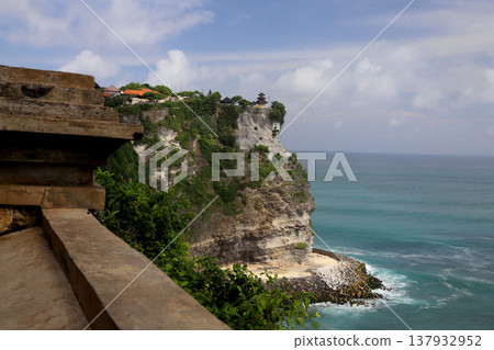 Bali Uluwatu Temple Bali Uluwatu Temple 137932952