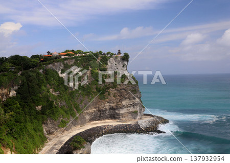 Bali Uluwatu Temple Bali Uluwatu Temple 137932954