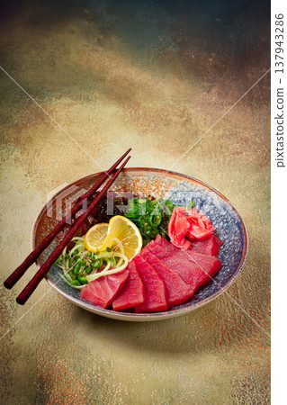tuna sashimi with daikon and wakame salad, pickled ginger, in a bowl, tuna sashimi with daikon and wakame salad, pickled ginger, in a bowl, 137943286