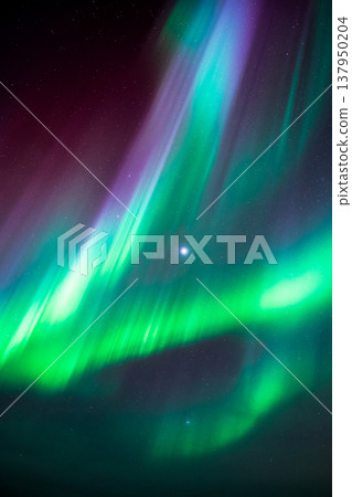 Aurora night sky, aurora dancing Aurora night sky, aurora dancing 137950204