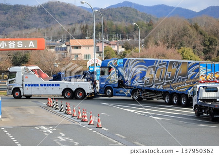 大型拖車 大型拖車 137950362