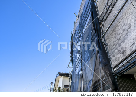 獨立式住宅外牆維修工程;破損外牆;外牆保溫改造。 獨立式住宅外牆維修工程;破損外牆;外牆保溫改造。 137953118