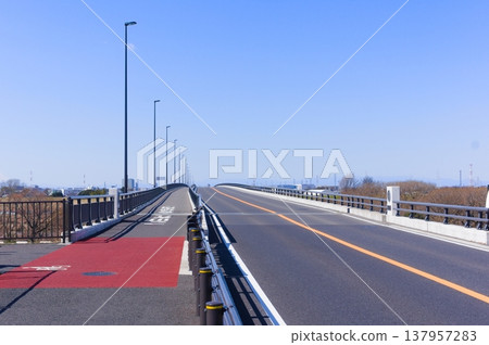 Nagareyama Bridge Toll Road, Misato, Nagareyama City, Chiba Prefecture, March 2026 Nagareyama Bridge Toll Road, Misato, Nagareyama City, Chiba Prefecture, March 2026 137957283