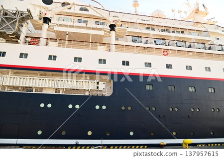 The cruise ship Nippon Maru docked at Fujiwara Pier in Miyako City. 137957615