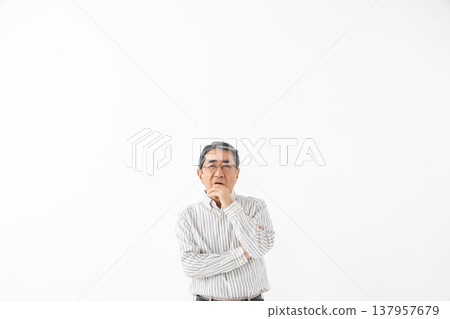 老人擔心 137957679
