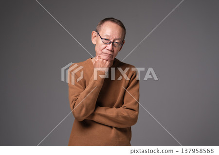 老人擔心 137958568