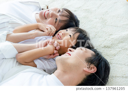 Lying family 137961205