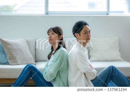 一對夫妻的戰鬥 137961294