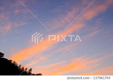 Sunset sky Sunset sky 137961704