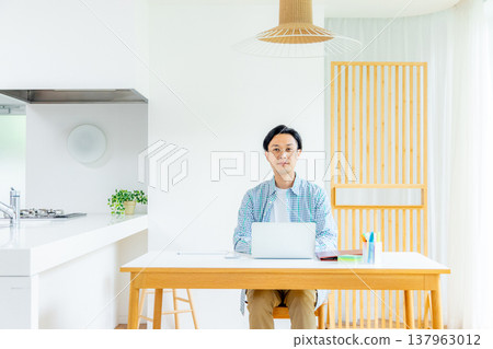 Young man working in telework Young man working in telework 137963012