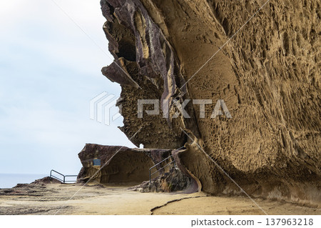 Mie Prefecture: Onigajo Tuff Cliffs [World Heritage Site, National Scenic Spot, 100 Scenic Views of Japan] Kumano City 137963218