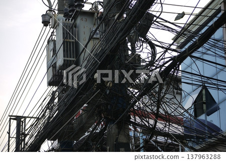 Thailand, Phuket: Tangled electrical wires 137963288