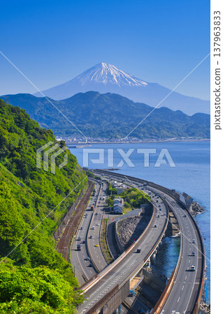 【靜岡縣】從佐田峠眺望富士山 137963833