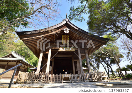 Shikaumi Shrine, Higashi Ward, Fukuoka City, Shikanoshima Island, offers great views of Uminonakamichi. 137963867