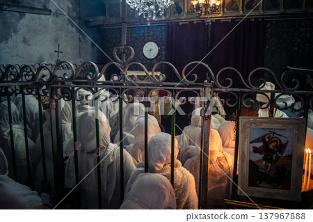 Ethiopian Coptic Christians praying in Jerusalem 137967888