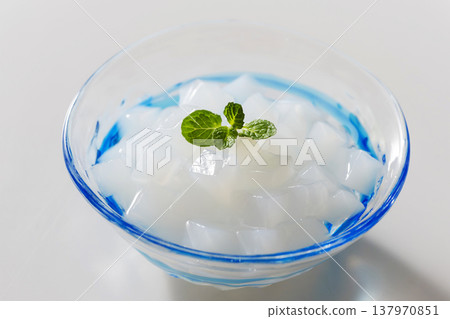 Nata de Coco 137970851