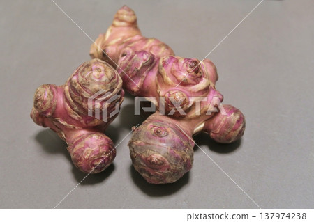 Red Jerusalem artichoke 137974238