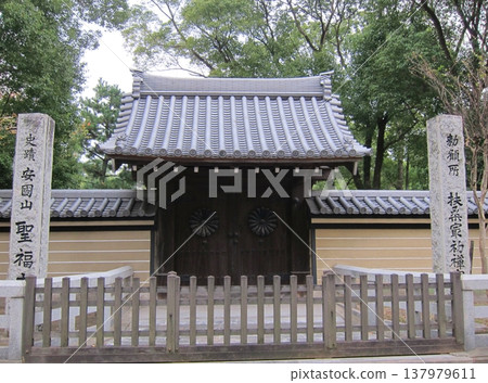 清晨的昭福寺 清晨的昭福寺 137979611