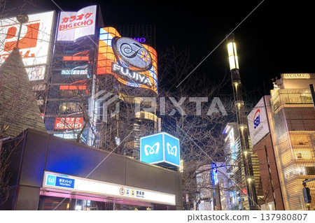 東京銀座數寄屋橋夜景 137980807