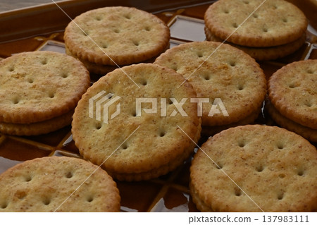酸味全麥巧克力三明治 137983111