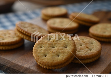 酸味全麥巧克力三明治 137983112