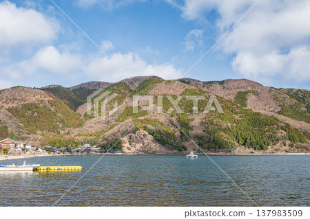 琵琶湖岸邊景色，滋賀縣長濱市牧野町 137983509