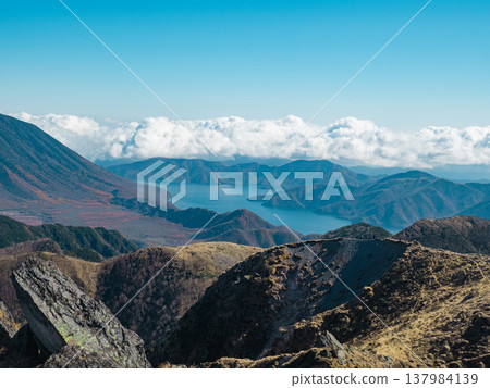 秋天的日光白根山 秋天的日光白根山 137984139