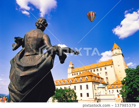 Beautiful view of Bratislava Castle Beautiful view of Bratislava Castle 137985379