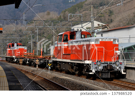 DE10型推挽式鐵路運輸列車 DE10型推挽式鐵路運輸列車 137986520