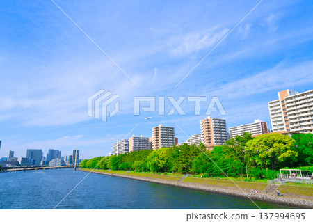 [Tokyo] Cityscape of Shinagawa Ward in May 137994695