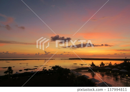 Shinri Beach at sunset, Okinawa Shinri Beach at sunset, Okinawa 137994811