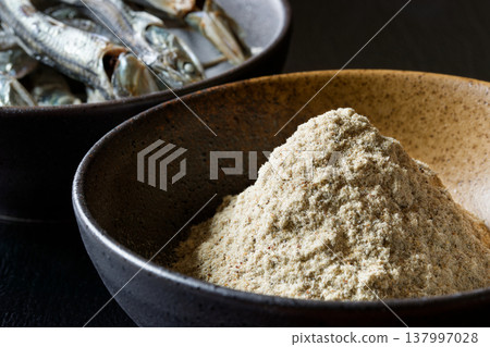 Dried sardine broth 137997028