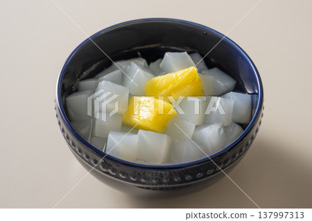 鳳梨椰果 137997313