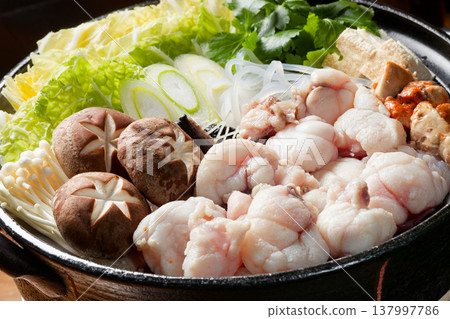 Angler pot 137997786