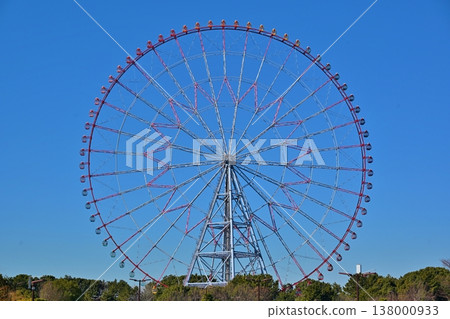 The Diamond and Flower Ferris Wheel at Kasai Rinkai Park, Tokyo The Diamond and Flower Ferris Wheel at Kasai Rinkai Park, Tokyo 138000933